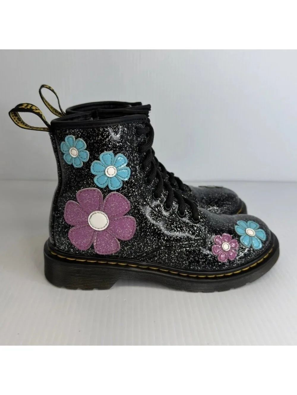 Dr. Martens Junior 1460 Glitter Patent Leather Boots Big Girl Youth Sz 2 Flowers